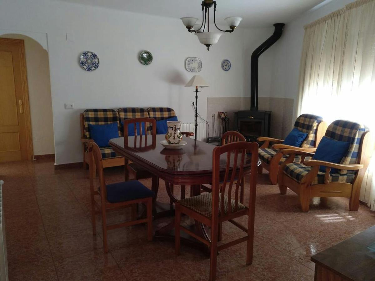 Casa Vall De Almonacid Exteriér fotografie